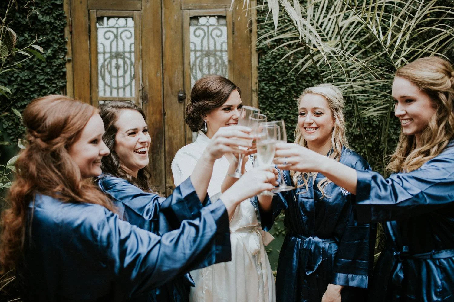 Ladies toast to a perfect venue with an intimate atmosphere!